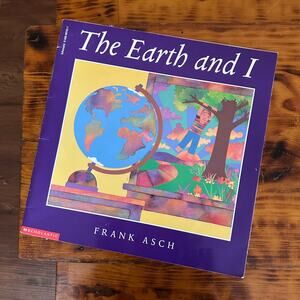 Vintage 1997 Scholastic The Earth And I Paperback Book